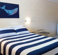 Sail Inn - Yeppoon - Lightning Ridge Tourism
