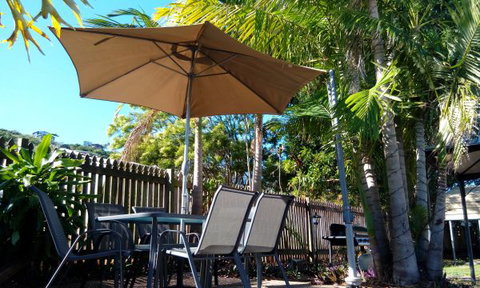 Sail Inn - Yeppoon - Lightning Ridge Tourism 4