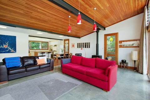 Tabaraga Ridge Eco House - Lightning Ridge Tourism 1