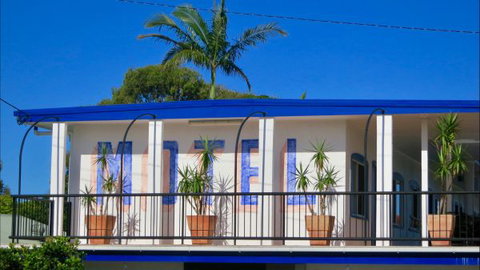 The Sails Motel - Lightning Ridge Tourism 1