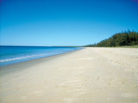 Woodgate Beach Tourist Park - Lightning Ridge Tourism 0