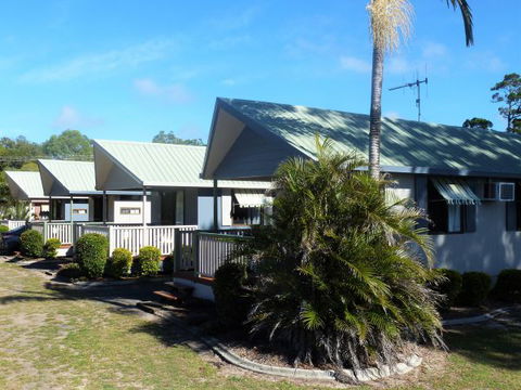 Woodgate Beach Tourist Park - Lightning Ridge Tourism 6