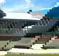 Ava House - Lightning Ridge Tourism