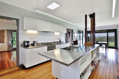 Borrowdale - Lightning Ridge Tourism 2