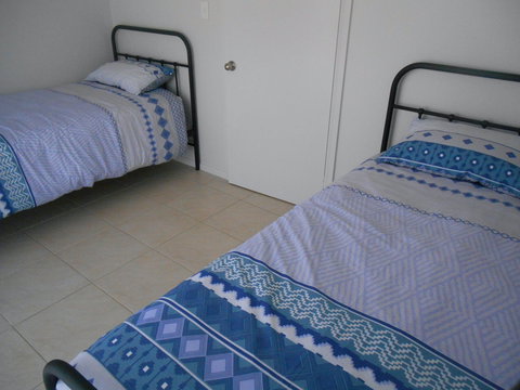 Cluff Vew - Lightning Ridge Tourism 9