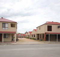 Port Vincent Motel and Apartments - Lightning Ridge Tourism