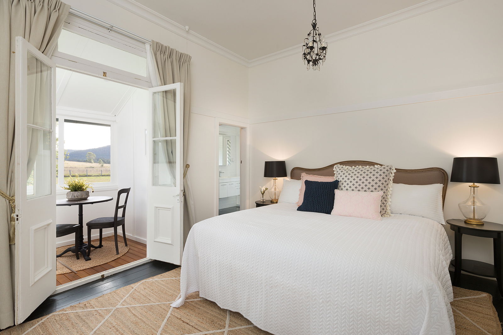 Millfield NSW Lightning Ridge Tourism