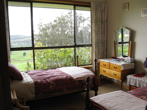 Plovers Ridge Country Retreat - Lightning Ridge Tourism 1