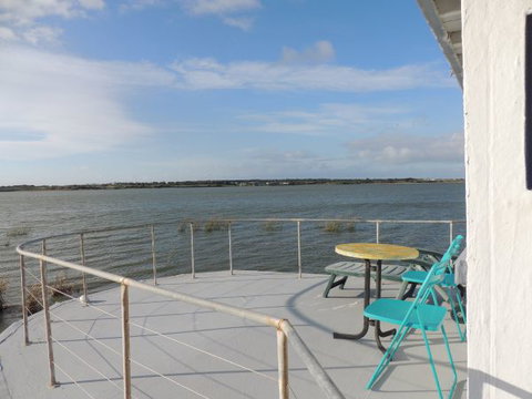 PS Federal Retreat Goolwa - Lightning Ridge Tourism 4