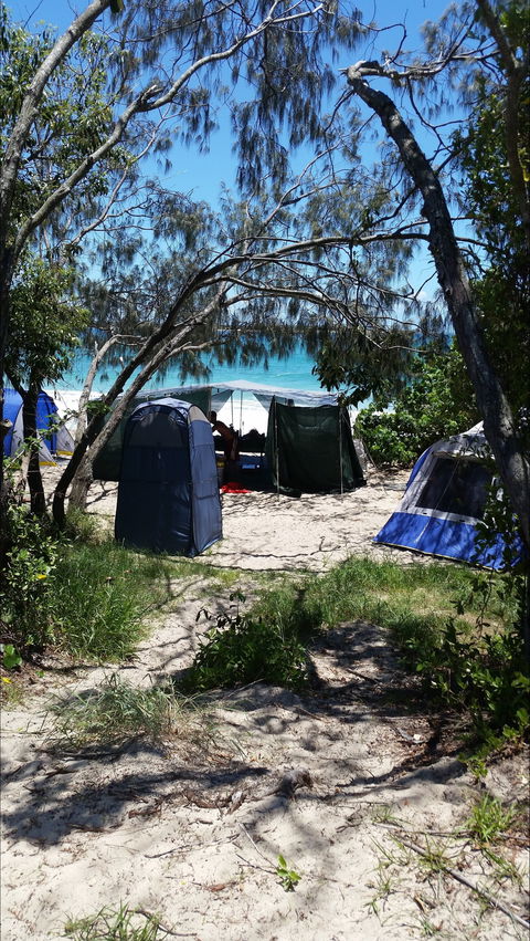 Rainbow Beach Ultimate Camping - Lightning Ridge Tourism 3