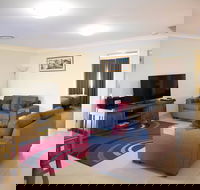 Scone Motor Inn and Apartments - Lightning Ridge Tourism
