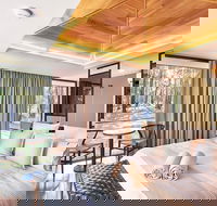 Amaroo Retreat and Spa - Lightning Ridge Tourism