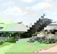 Bangalow Guesthouse - Lightning Ridge Tourism