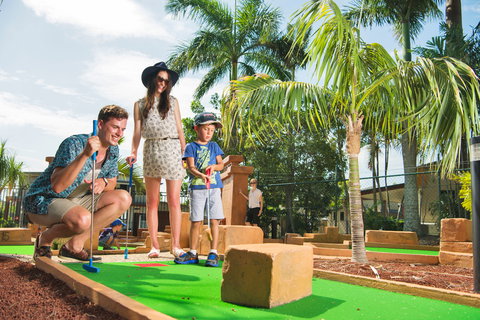 Brisbane Holiday Village - Lightning Ridge Tourism 2