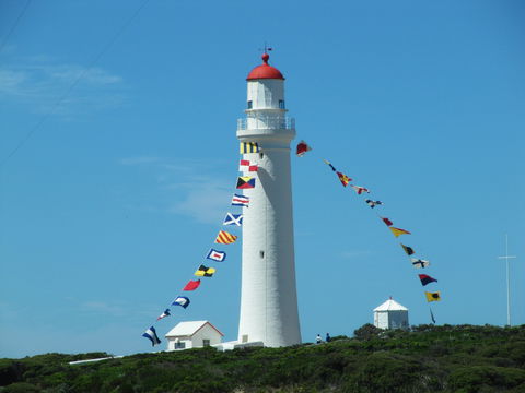 Cape Nelson Lighthouse - Lightning Ridge Tourism 0