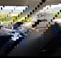 Coorong Waterfront Retreat - Lightning Ridge Tourism