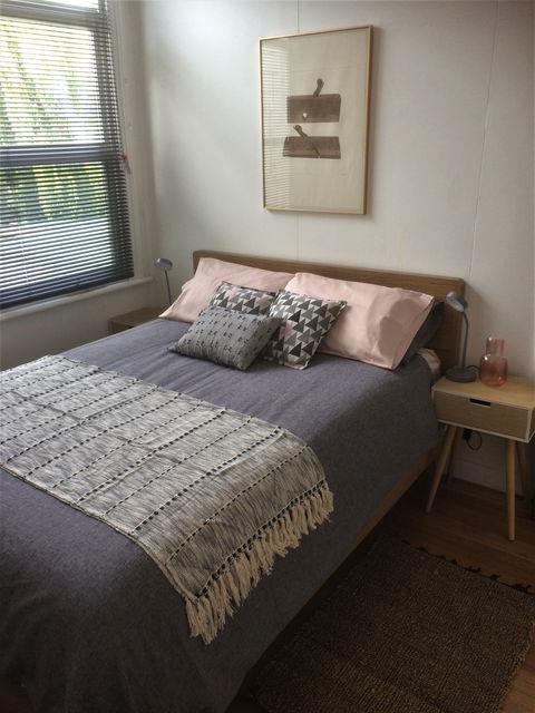 Franklin Accommodation - Lightning Ridge Tourism 6