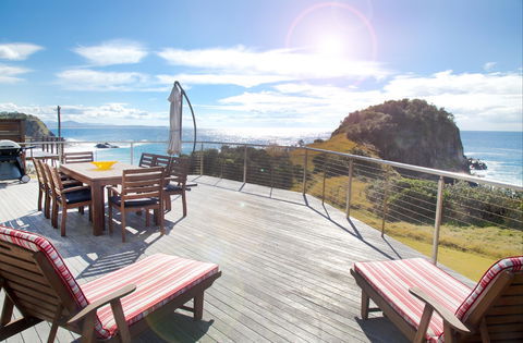 Headlands Beach House - Lightning Ridge Tourism 0