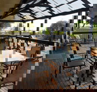 Hurtles - Lightning Ridge Tourism