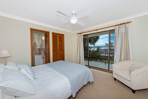 Malmo Sommarhus - Lightning Ridge Tourism 5