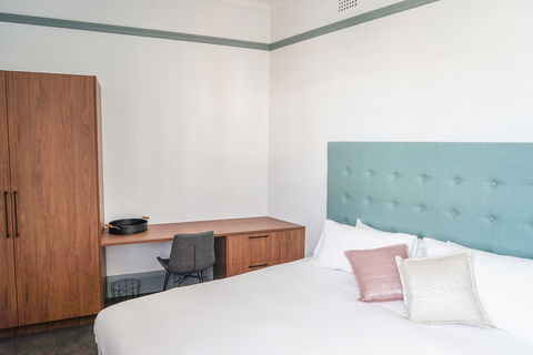 Oasis On Beamish Hotel - Lightning Ridge Tourism 5