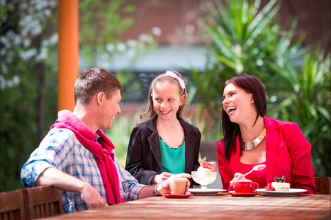 Peppers Gallery Hotel - Lightning Ridge Tourism 1