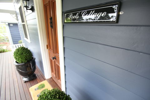 Poets Cottage - Lightning Ridge Tourism 1