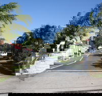 Sarina Palms Caravan Village - Lightning Ridge Tourism