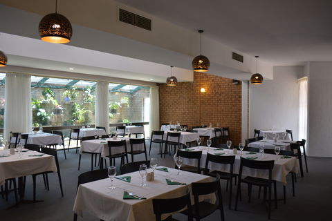 Spa Village Travel Inn Moree - Lightning Ridge Tourism 1
