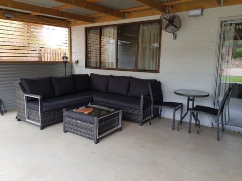 Sunset Sippers - Lightning Ridge Tourism 1