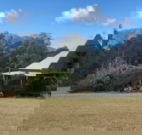 Wobbly Boot Estate - Lightning Ridge Tourism