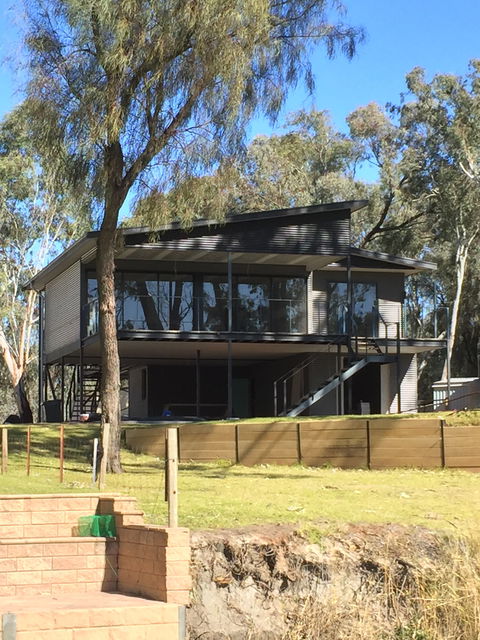 36 Brenda Park Via Morgan -River Shack Rentals - Lightning Ridge Tourism 0