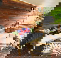Boogie Woogie Beach House - Lightning Ridge Tourism