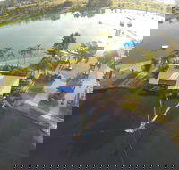 Cables Lodge Accommodation - Lightning Ridge Tourism