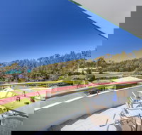 Fathoms 17 - Lightning Ridge Tourism