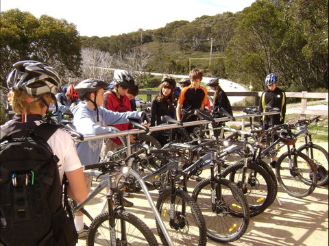 Howmans Gap Alpine Centre YMCA - Lightning Ridge Tourism 1