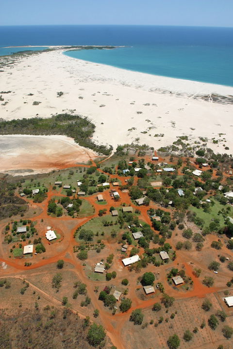 Lombadina Aboriginal Corporation - Lightning Ridge Tourism 0