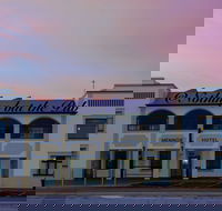 Meningie Hotel - Lightning Ridge Tourism