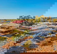 River Shack Rentals - Lightning Ridge Tourism