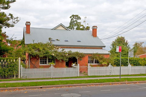 Rose Cottage - Lightning Ridge Tourism 0