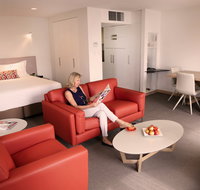 Salamanca Inn - Lightning Ridge Tourism