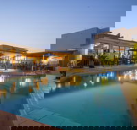 Sydney Beachouse YHA - Collaroy - Lightning Ridge Tourism