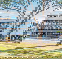The Brighton Apartments - Lightning Ridge Tourism