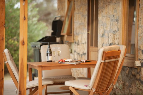 Wigley Retreat - Lightning Ridge Tourism 2
