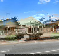 Williamstown Bed  Breakfast - Lightning Ridge Tourism
