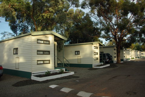 Acclaim Prospector Holiday Park - Lightning Ridge Tourism 2
