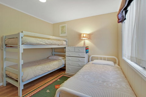 Akora Flats - Lightning Ridge Tourism 2