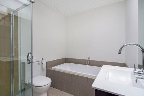 Alinga Longa Residence - Lightning Ridge Tourism 1