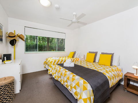 Apartment Two Surfside - Lightning Ridge Tourism 2