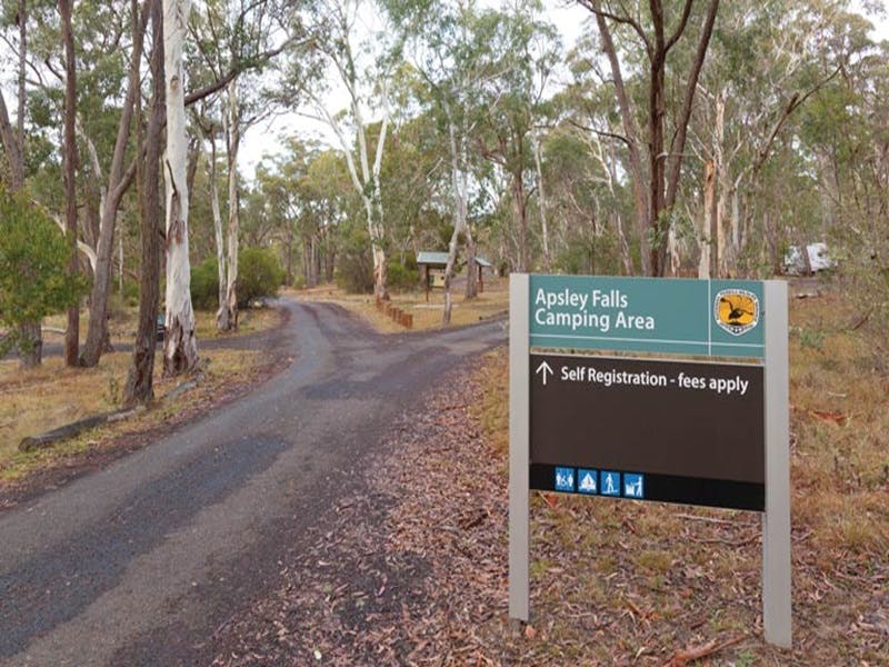 Walcha NSW Lightning Ridge Tourism